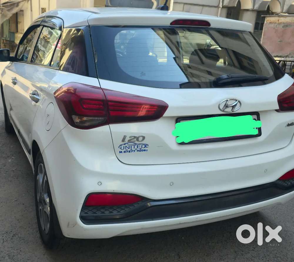 I20 Asta/ Petro+cng/ Top Model Running Whealcle