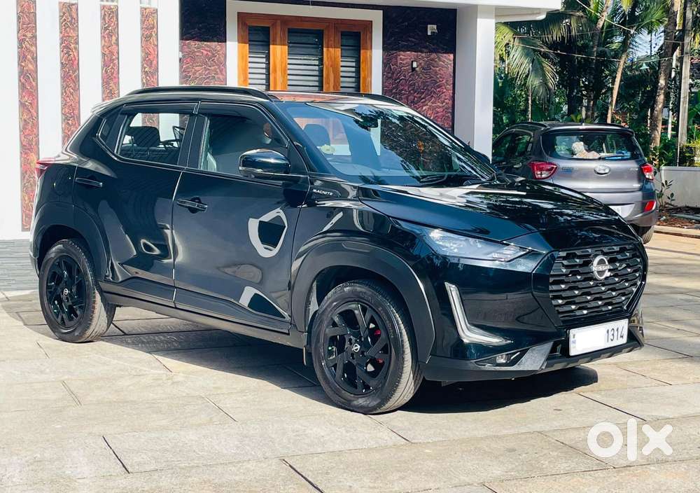 Nissan Magnite Kuro Edition Petrol Amt, 2024, Petrol