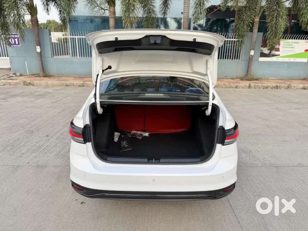 Volkswagen Virtus, 2025, Petrol