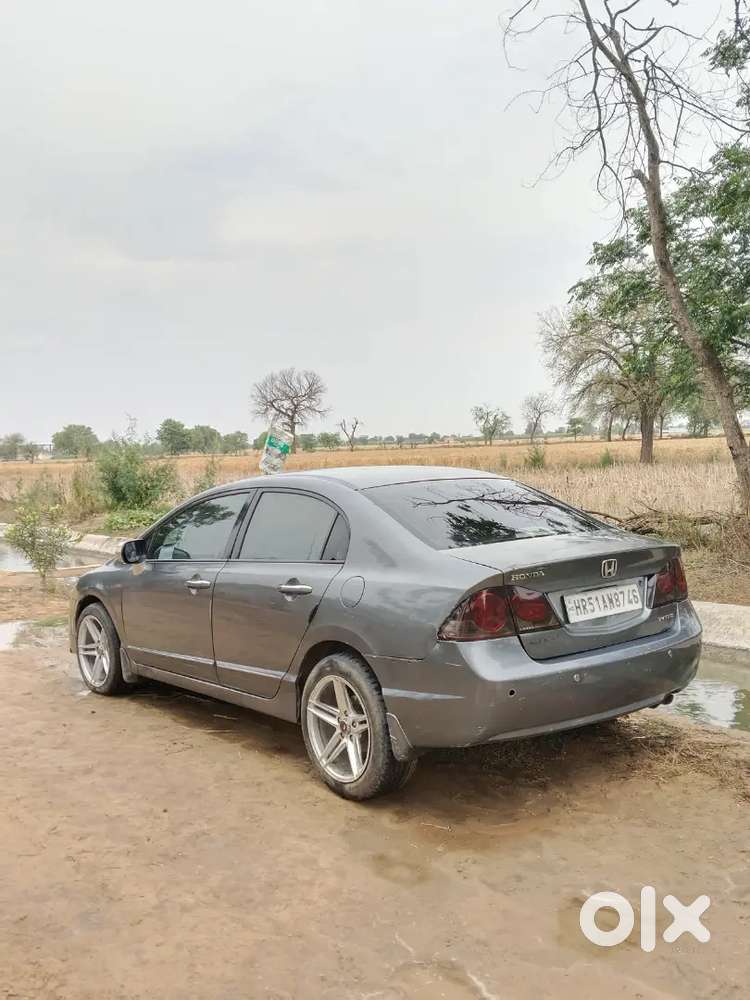 Honda Civic 2011 Model 1st Owner Petrol Puls Cng