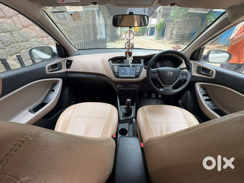 Hyundai I20 Petrol Asta, 2017, Petrol