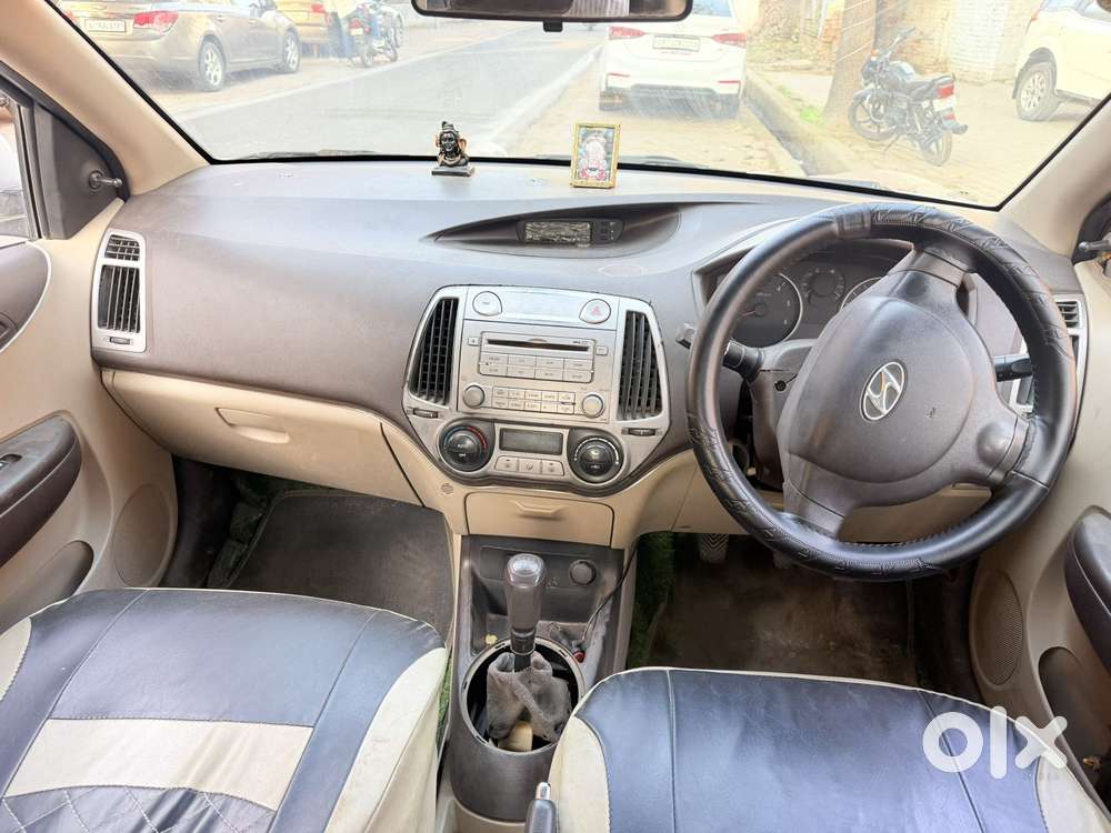 Hyundai I20 2010-2012 1.2 Sportz, 2012, Diesel