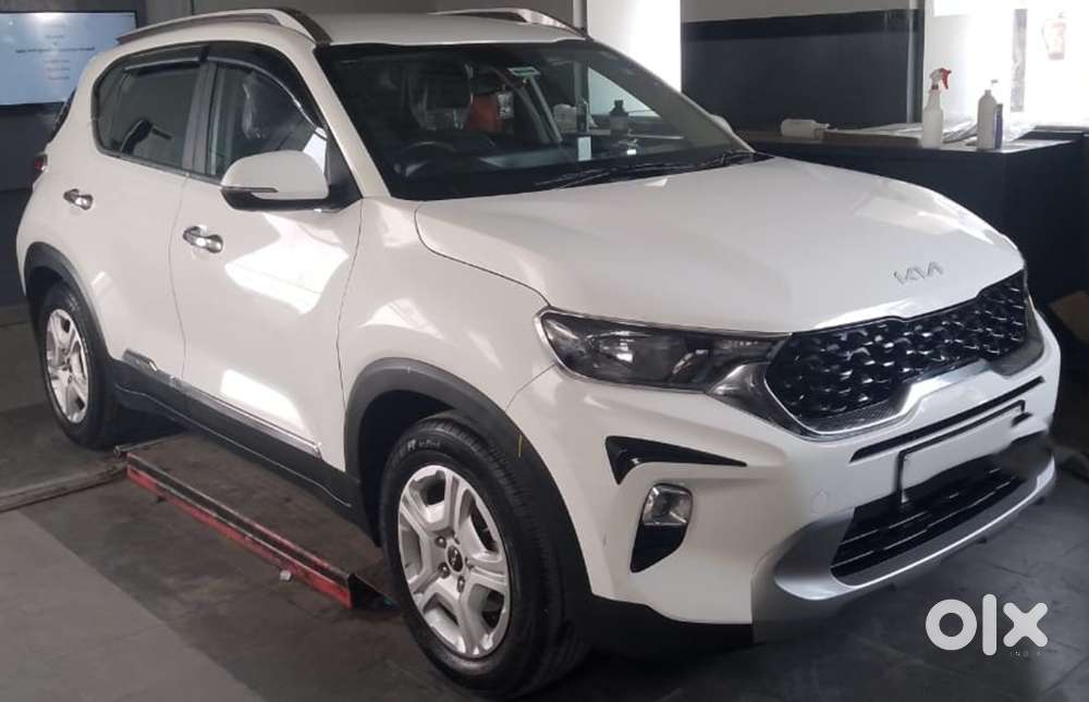 Kia Sonet Htk Plus 1.2 Petrol Manual  2022  1st Owner  39,000 Km
