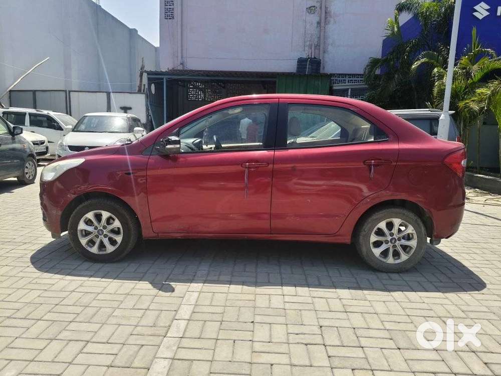 Ford Aspire Titatinium Blu Ti-vct, 2016, Petrol