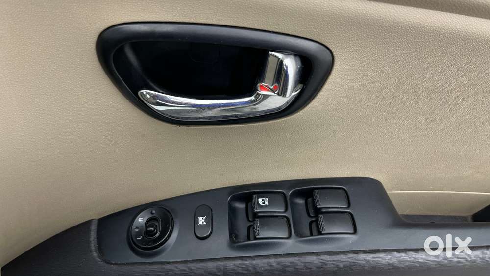 Hyundai I10 [ ] 1.2 Sportz At, 2013, Petrol