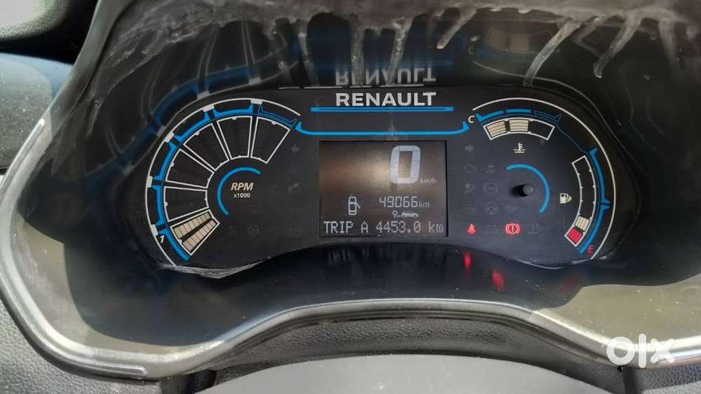 Renault Triber Rxt, 2021, Petrol