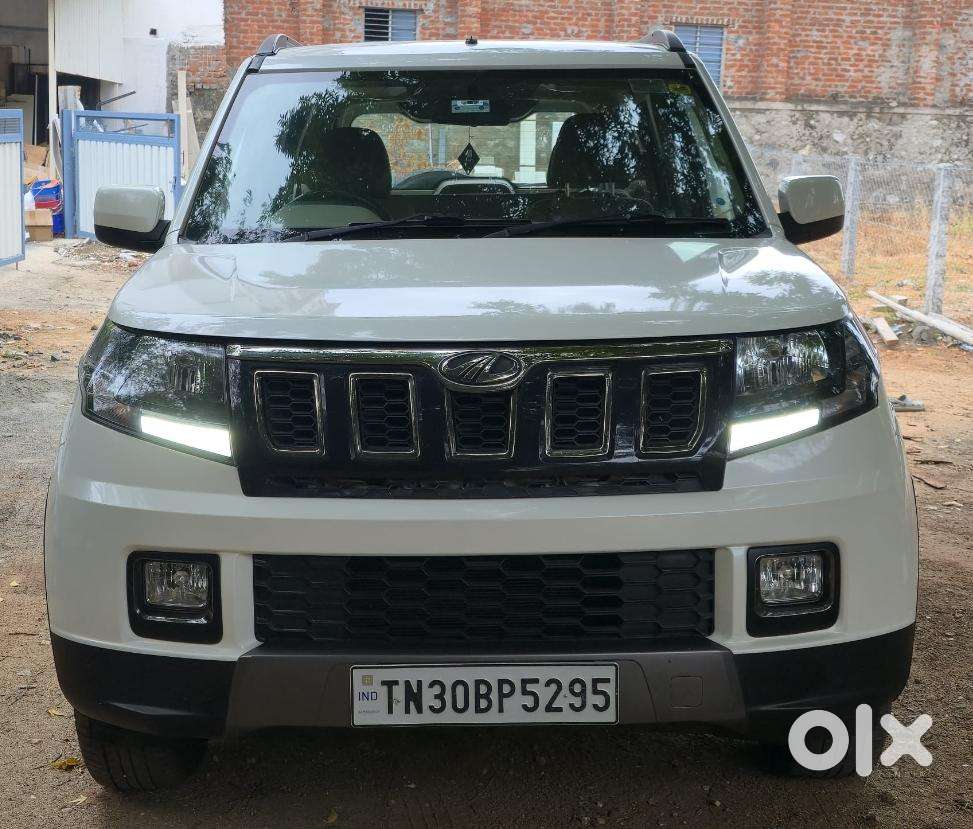 Mahindra Tuv 300 T10, 2019, Diesel