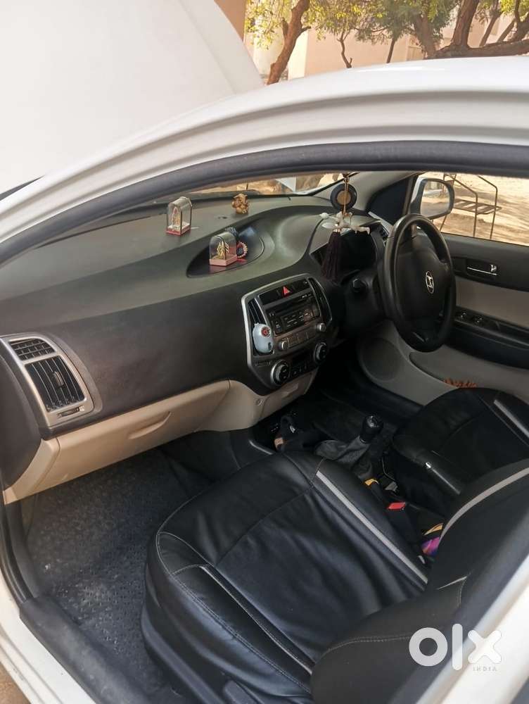 Hyundai I20 2012-2014 Magna Optional 1.2, 2014, Petrol