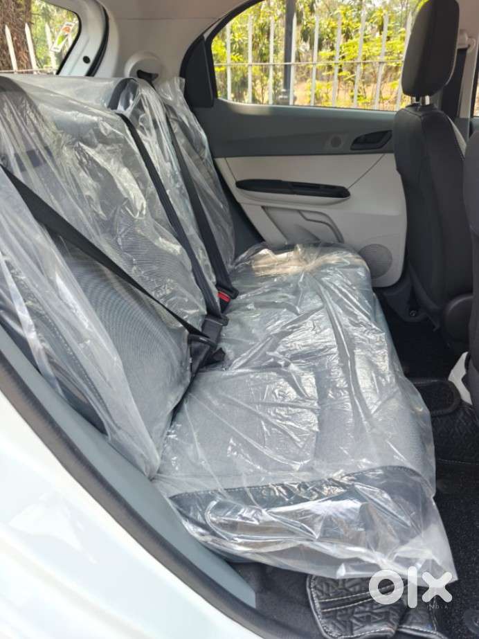Tata Tiago 1.2 Revotron Xza Plus Amt, 2025, Petrol