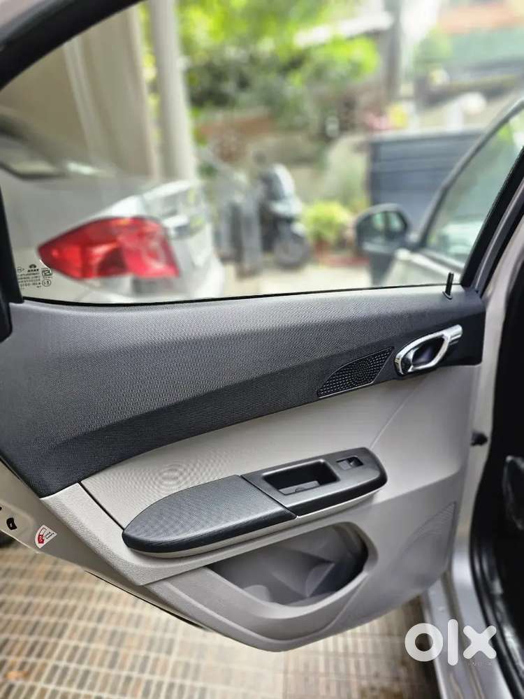 Tata Tiago Automatic Full Option 2018 Only 21700km Showroom Condition