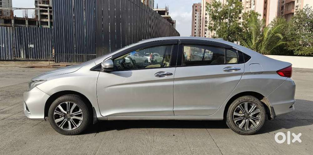 Honda City I-vtec V, 2018, Petrol