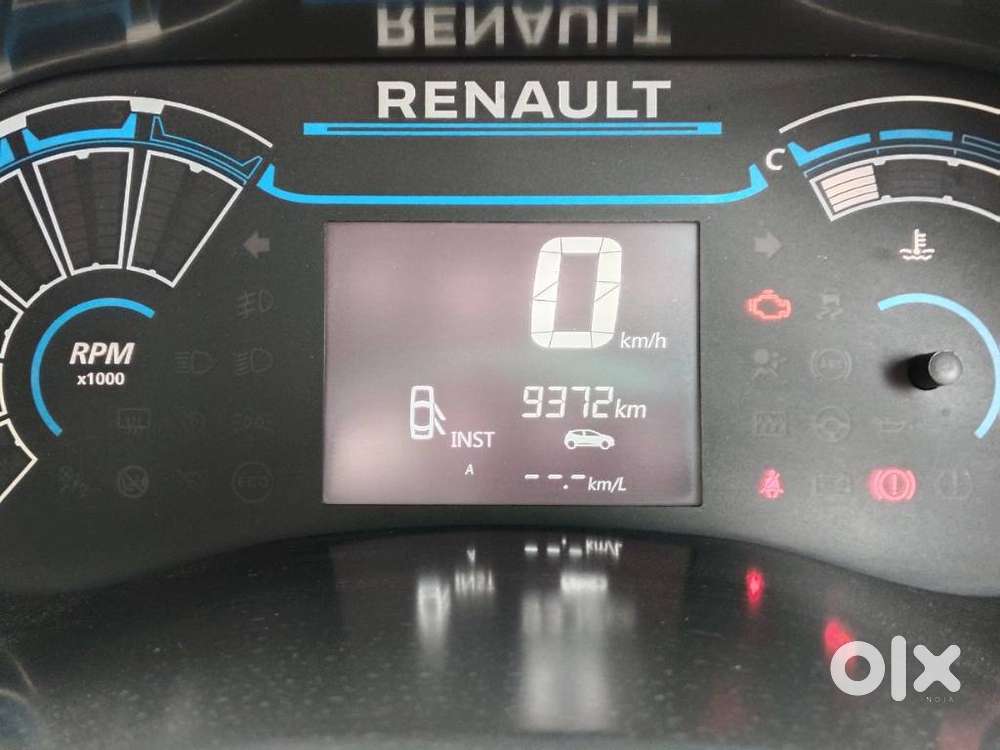 Renault Triber Rxl, 2022, Petrol