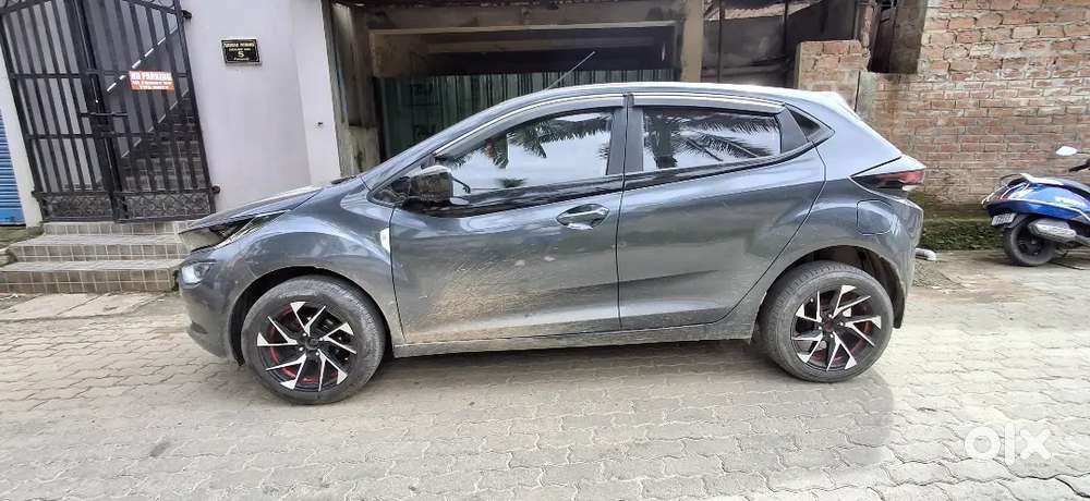 Tata Altroz 1.2 Xt 2021 Model