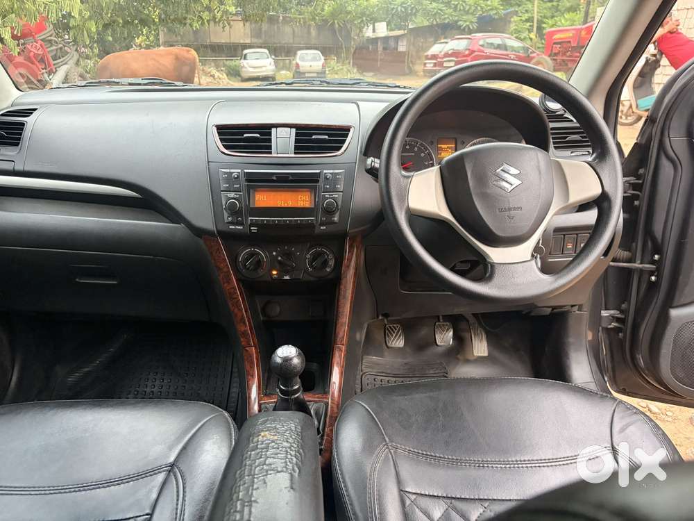 Maruti Suzuki Swift Vxi With Abs, 2017, Petrol