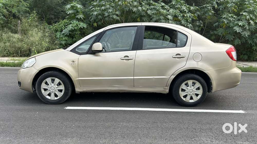 Maruti Suzuki Sx4 Vxi Bsiv, 2010, Petrol