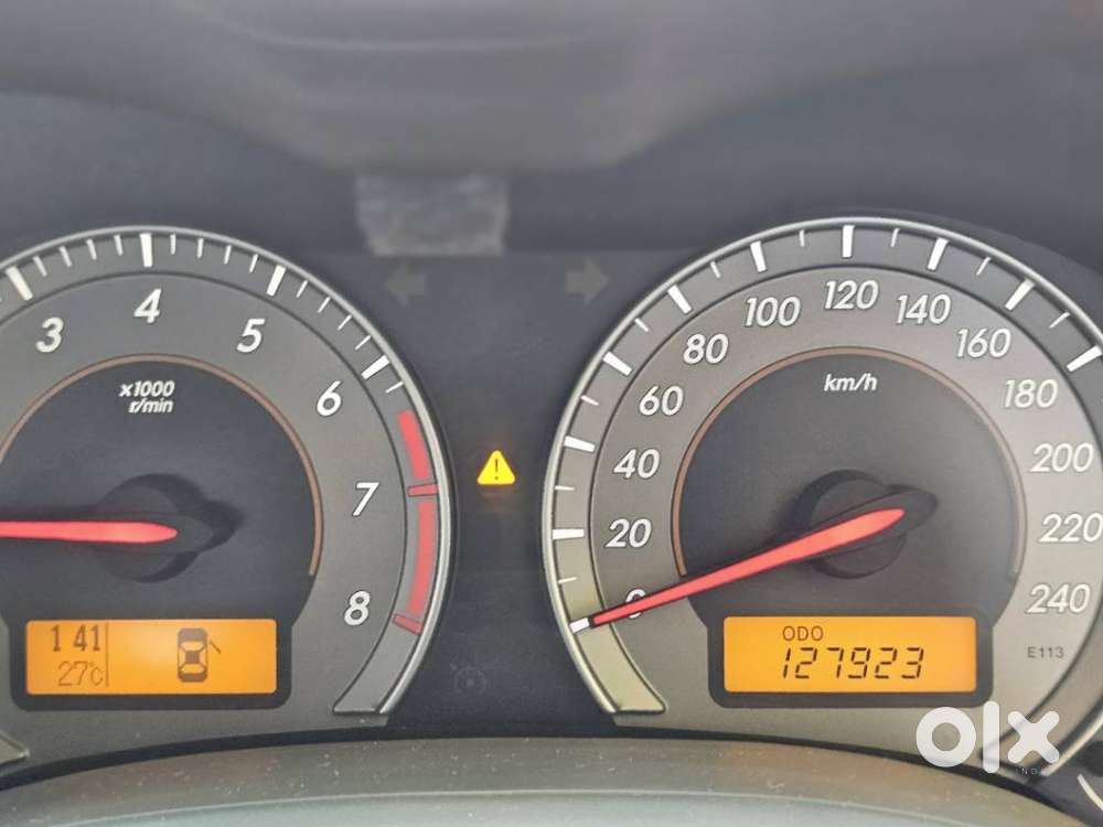 Toyota Corolla Altis G, 2011, Petrol