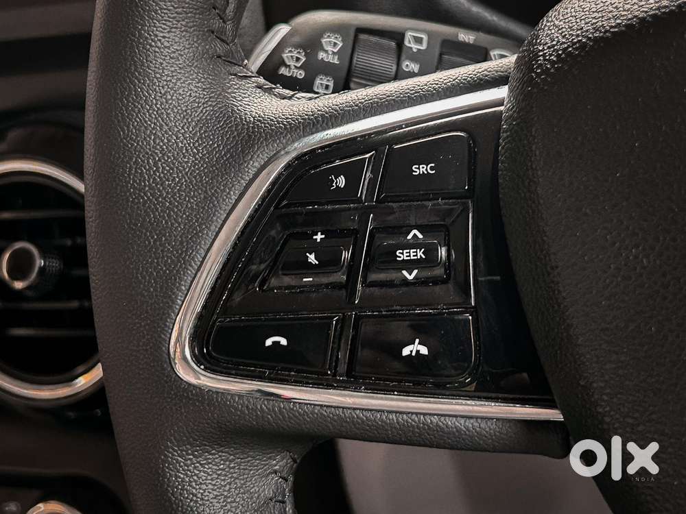 Mahindra Thar Roxx Ax7 L Petrol At 2wd, 2025, Petrol