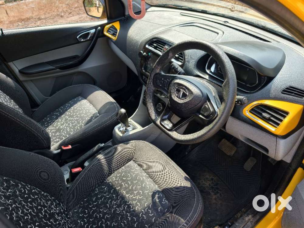 Tata Tiago 1.2 Revotron Xza, 2020, Petrol