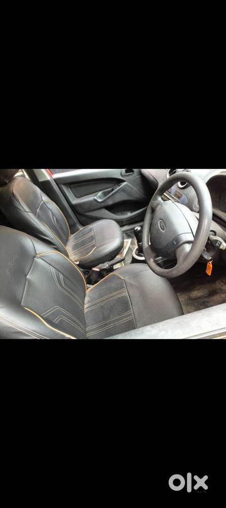 Ford Figo, 2014, Petrol