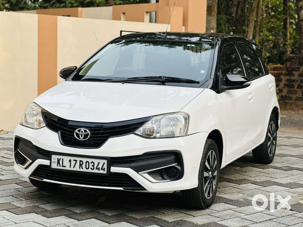 Toyota Etios Liva 1.2 V, 2017, Petrol