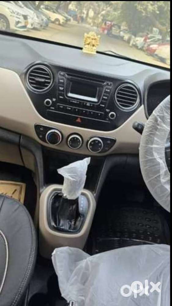 Hyundai Grand I10 Sportz (o) 1.2 At Vtvt, 2015, Cng & Hybrids