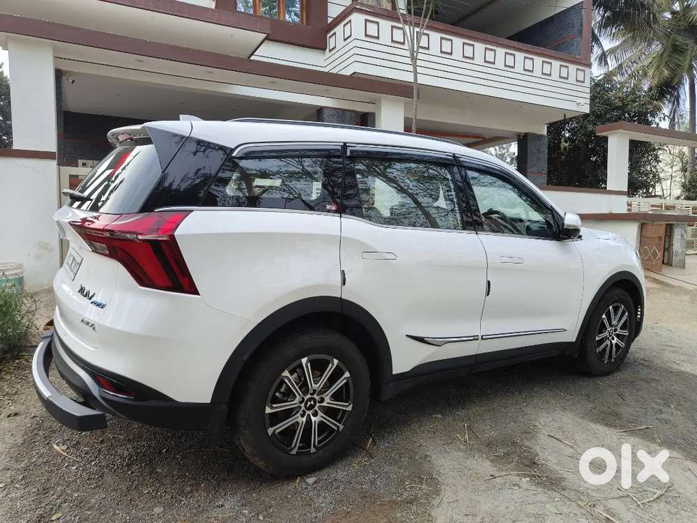 Xuv 700 Ax7l Diesel Automatic Top End