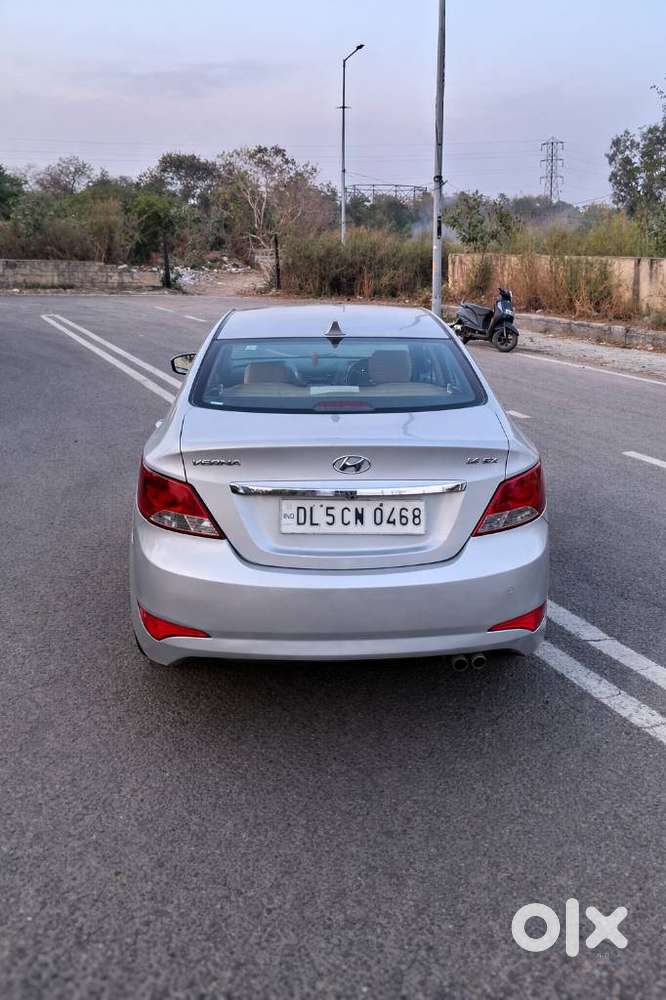 Hyundai Fluidic Verna