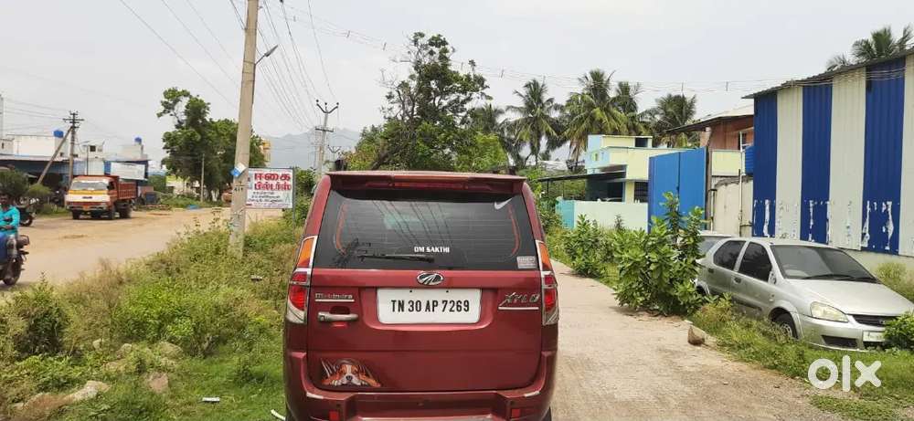 Mahindra Xylo 2012