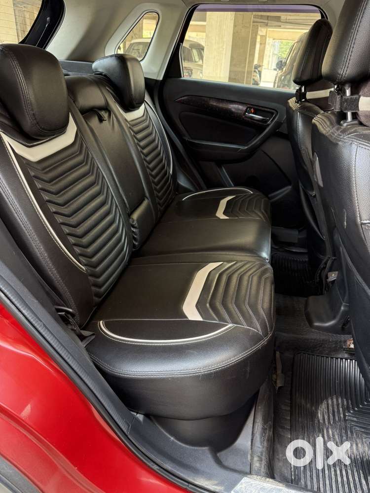 Maruti Suzuki Brezza Zdi+ Dual Tone, 2019, Diesel