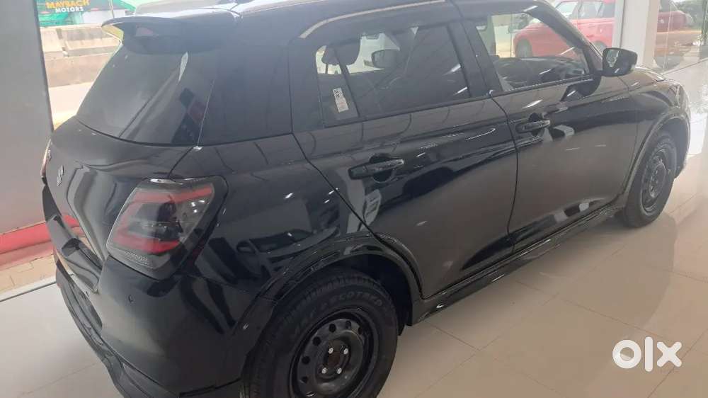 Maruti Suzuki Swift Vxi 2026 Petrol