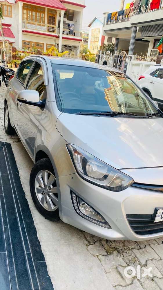 Hyundai I20 Sportz 1.4 Crdi 6 Speed Bs-iv, 2014, Diesel