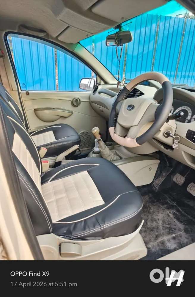 2013 Diesel 7 Sitter Car