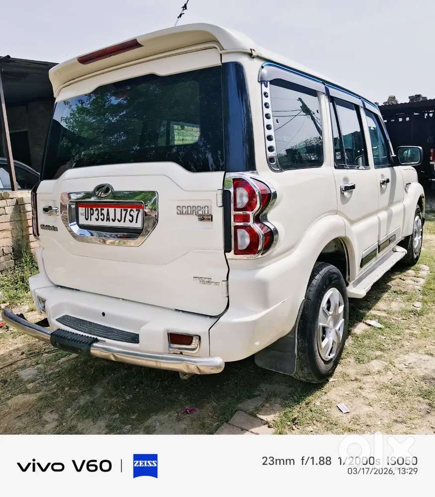 Mahindra Scorpio 2016 Diesel Well Maintained