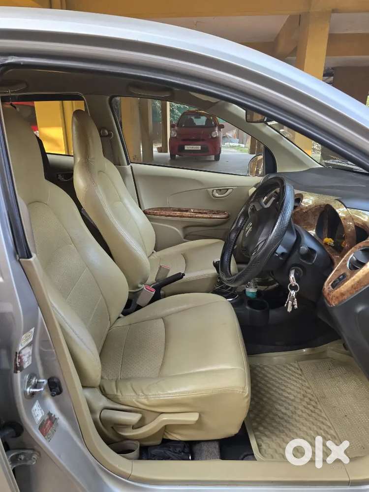 Honda Amaze 2013 Diesel Well Maintained