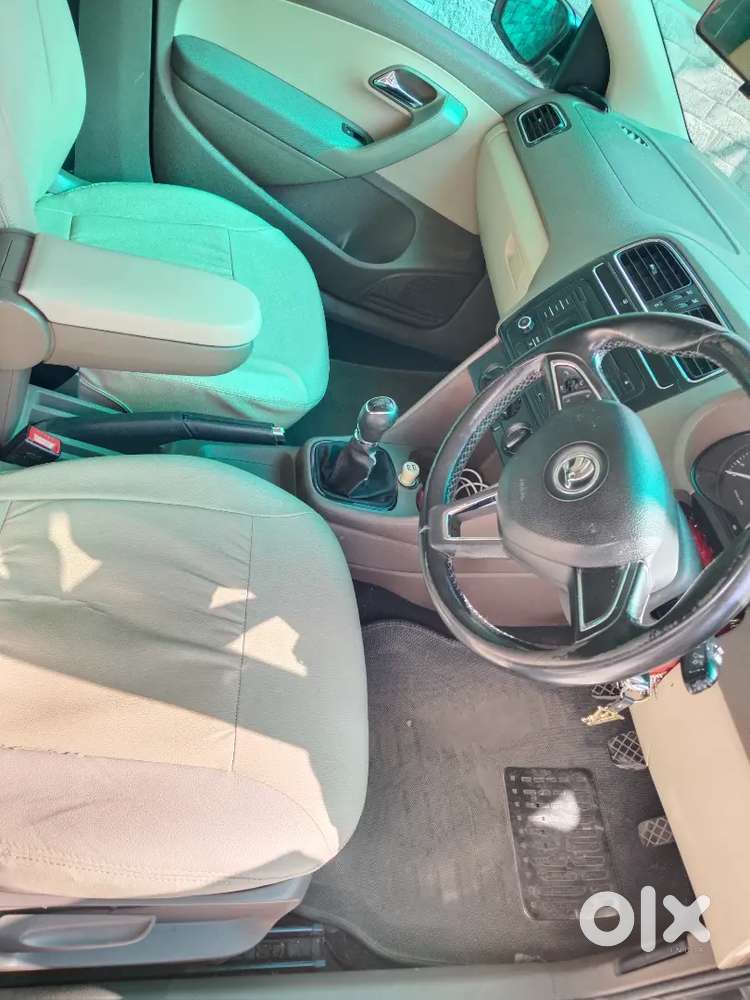 Skoda Rapid 1.6 Ambition 2014