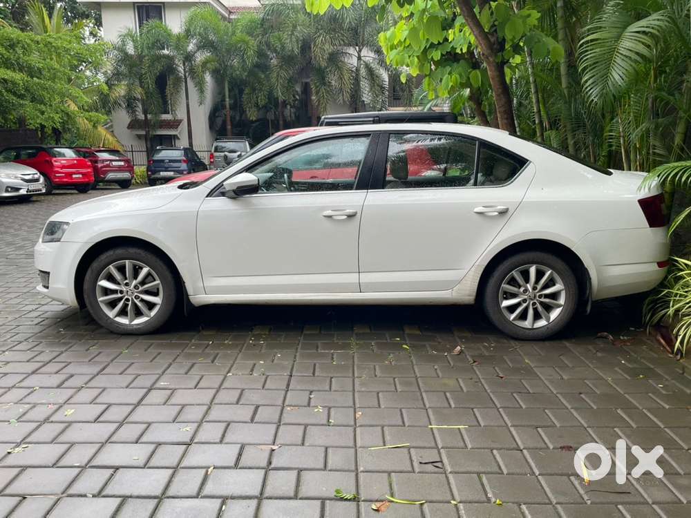Skoda Octavia Petrol 130000 Km Driven