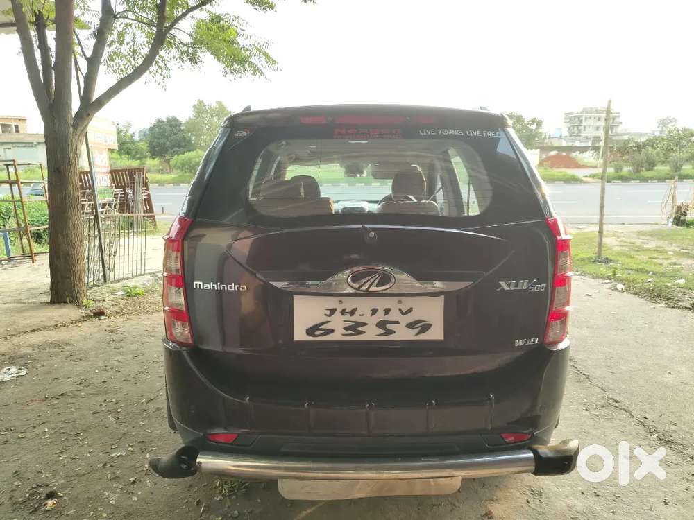 Mahindra Xuv500 W10 Original Running With History Available Sunroof