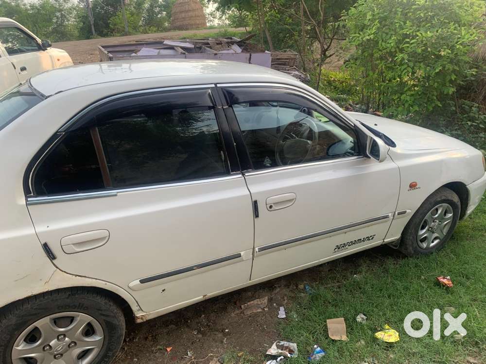 Hyundai Accent Petrol Manual 2013