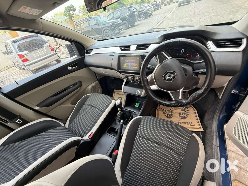 2022 Renault Triber Petrol Manual