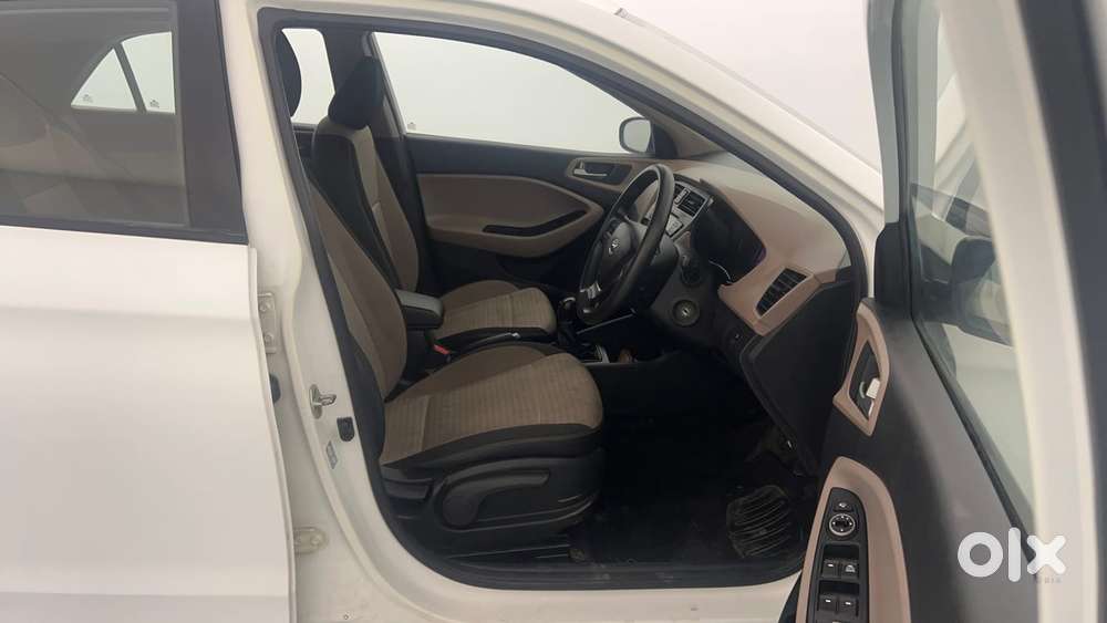 Hyundai Elite I20 Sportz Plus, 2019, Petrol