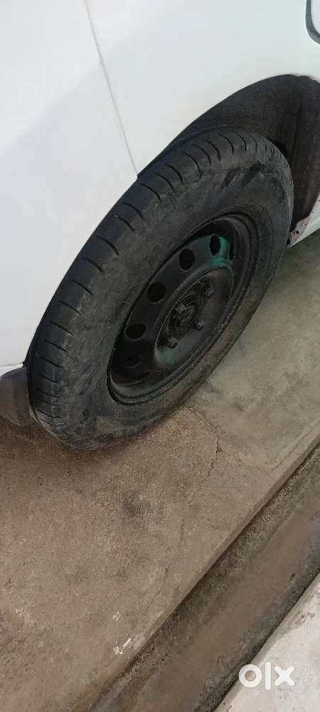 October Ki Hai Sony Ka Music