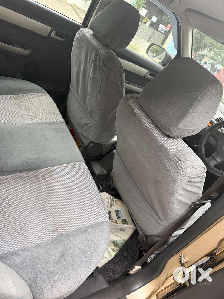 Maruti Suzuki Swift Dzire Vxi, 2011, Petrol