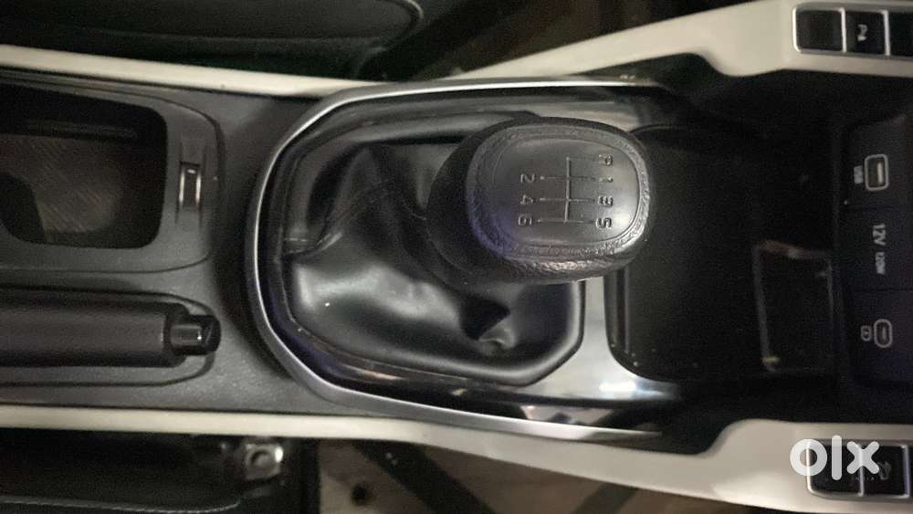 Kia Carens 1.5 Prestige 7 Str, 2022, Petrol