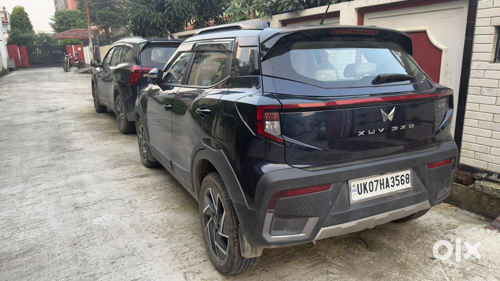 Mahindra Xuv 3xo 2025 Petrol 11000 Km Driven