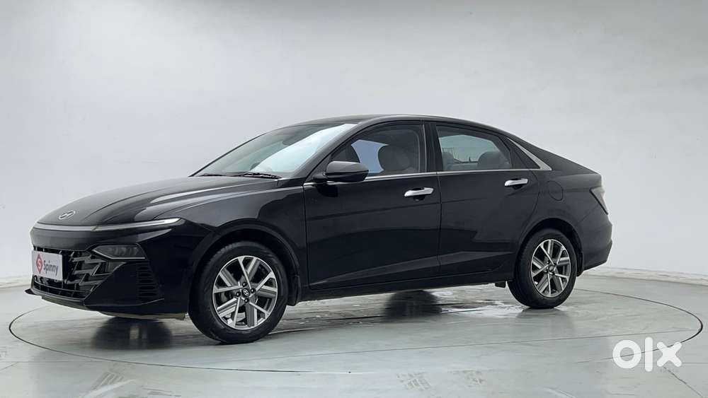 Hyundai Verna 1.5 Sx (o) Petrol Mt, 2023, Petrol