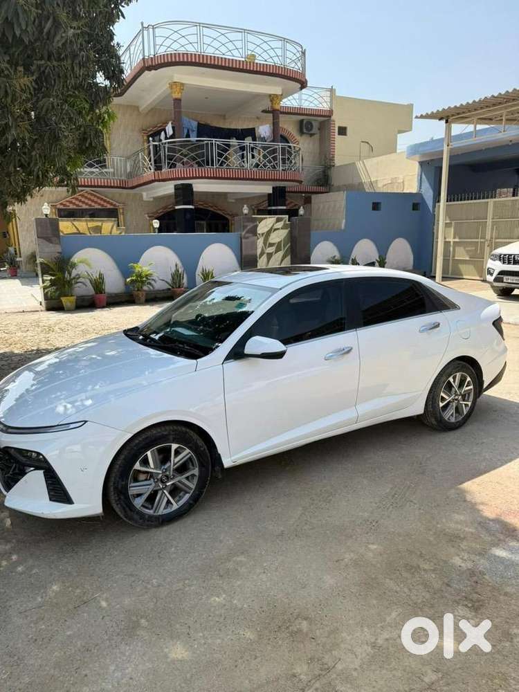 50 Hzar Ka Number Hyundai New Verna 2023 Petrol Well Maintained