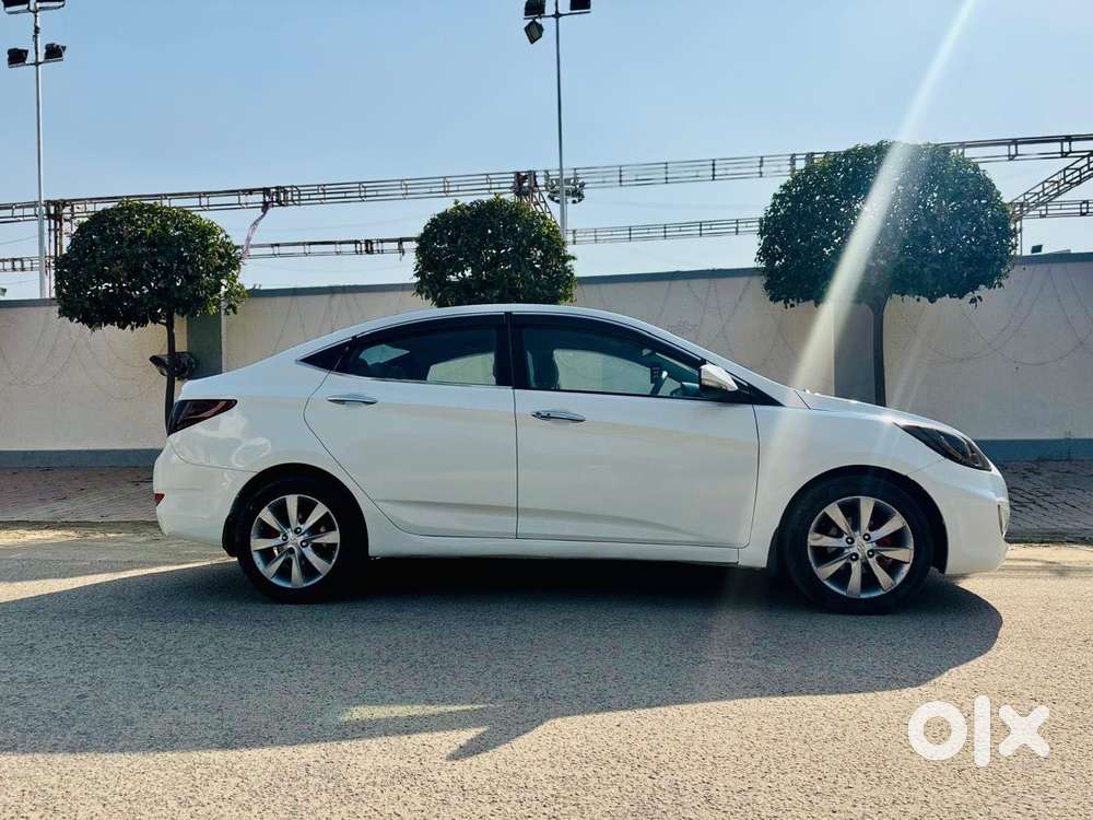 Hyundai Fluidic Verna 1.6 Crdi Sx Automatic, 2013, Diesel