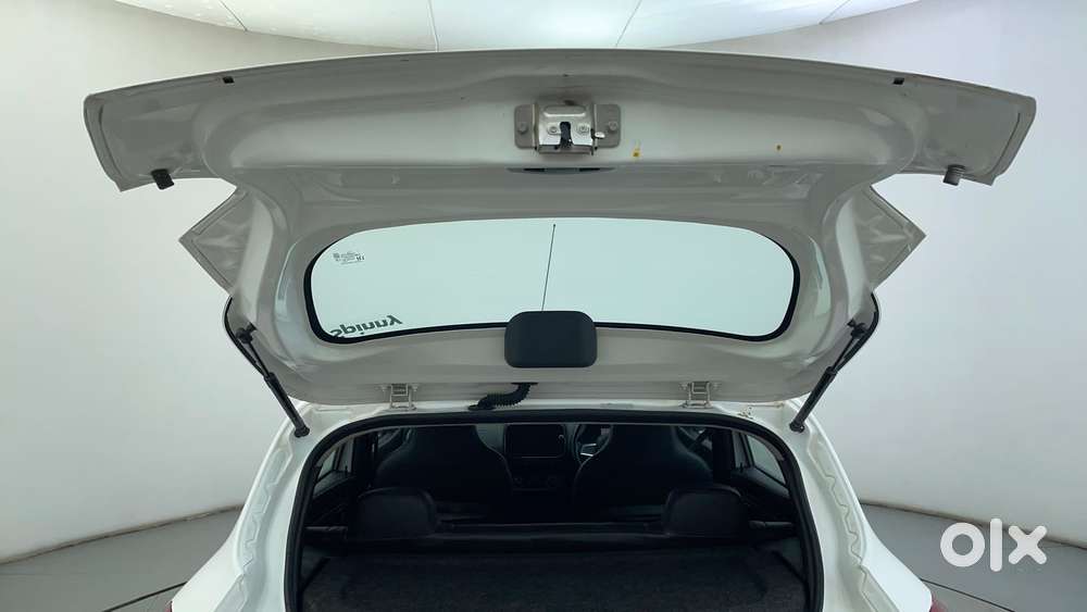 Renault Kwid 1.0 Rxt Amt, 2022, Petrol