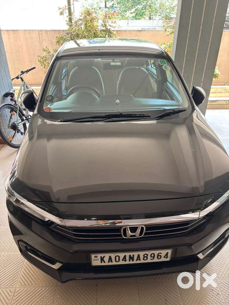 Honda Amaze 2nd Gen Petrol Well Maintained