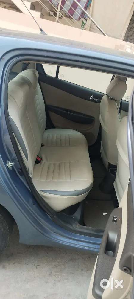Hyundai I20 2013 Petrol Well Maintained